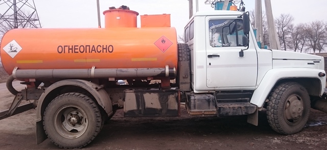 Цистерна для перевозки опасных грузов на шасси ГАЗ-3309 - Вид сбоку