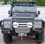 LAND ROVER DEFENDER - вид спереди